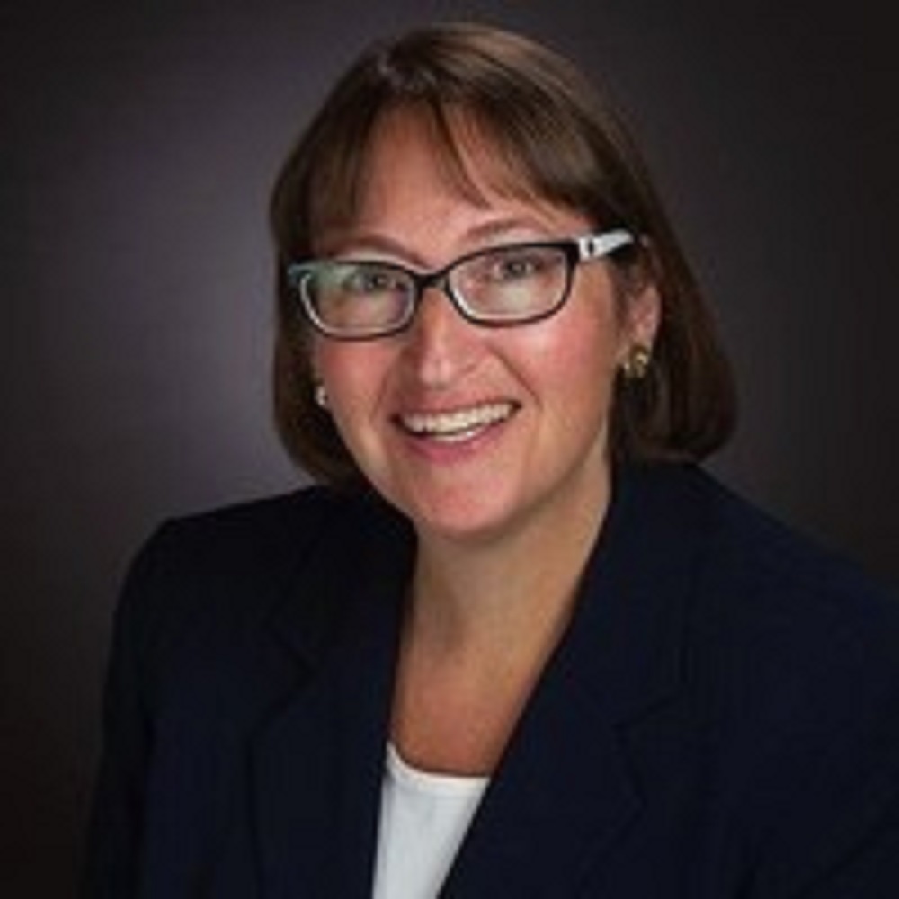 Sandra Rosen, Client Services Lead